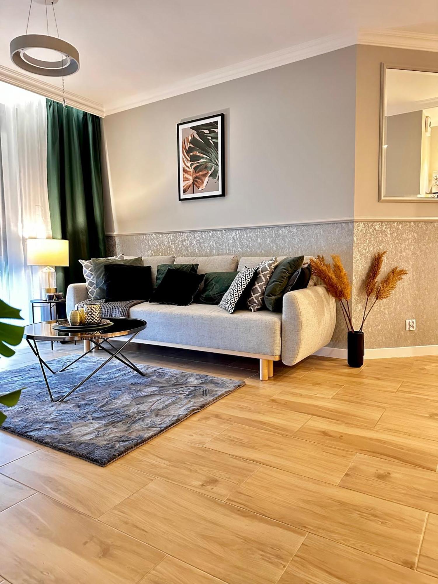Apartamenty Kielce- Green Forest Apartament, Faktura, Parking, Centrum ภายนอก รูปภาพ